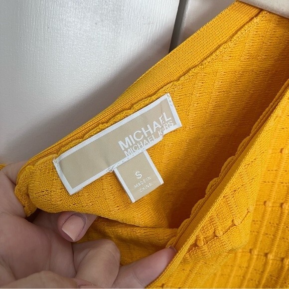 Michael Kors One Shoulder Dress Mustard Yellow Sz. Small fit & flare - Picture 4 of 7